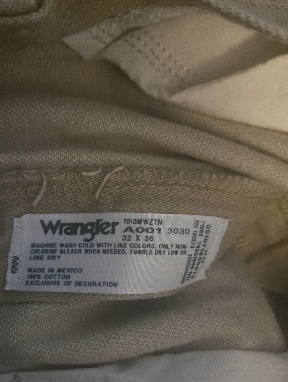 Wrangler versatile tan